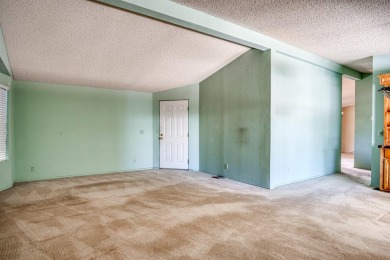 Charming 2-bedroom, 2-bath manufactured home in Palm Desert's on Portola Country Club in California - for sale on GolfHomes.com, golf home, golf lot