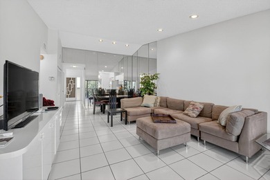 GOLF COMMUNITY & MORE WITHOUT A MANDATORY MEMBERSHIP WHERE YOU on Boca Delray Golf and Country Club in Florida - for sale on GolfHomes.com, golf home, golf lot