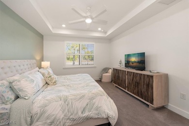 Better than new!! Thousands spent on window treatments, light on River Hall Country Club in Florida - for sale on GolfHomes.com, golf home, golf lot