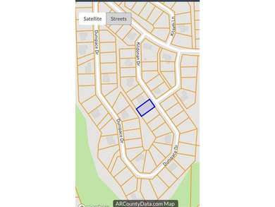 This is an interior lot in beautiful Kildonan Subdivision. Build on Bella Vista Country Club - Highlands in Arkansas - for sale on GolfHomes.com, golf home, golf lot