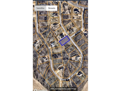 This is an interior lot in beautiful Kildonan Subdivision. Build on Bella Vista Country Club - Highlands in Arkansas - for sale on GolfHomes.com, golf home, golf lot