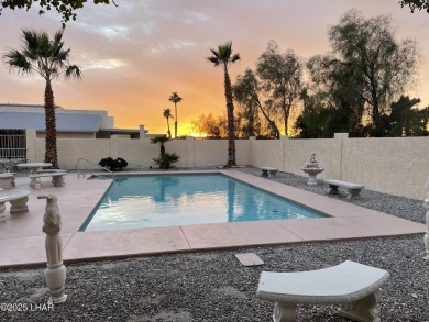 This 3 Bedroom + Den, 2 Bathroom Pool home, is perfectly located on London Bridge Golf Course in Arizona - for sale on GolfHomes.com, golf home, golf lot