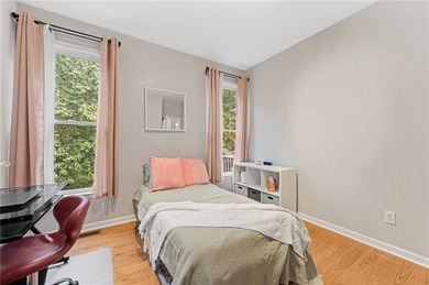 RECENTLY UPDATED KITCHEN. Welcome home to a beautifully updated on Bentwater Golf Club in Georgia - for sale on GolfHomes.com, golf home, golf lot