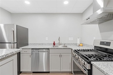 RECENTLY UPDATED KITCHEN. Welcome home to a beautifully updated on Bentwater Golf Club in Georgia - for sale on GolfHomes.com, golf home, golf lot