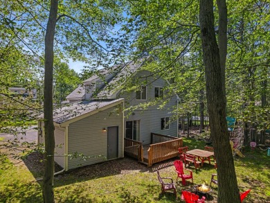 Step into this bright and beautifully styled 3-bedroom, 2-bath on Pocono Farms Country Club in Pennsylvania - for sale on GolfHomes.com, golf home, golf lot