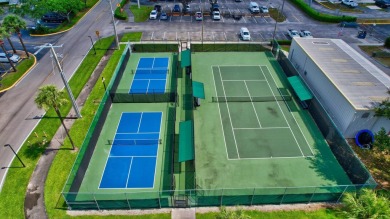 Beautifully Updated 1-Bedroom, 1.5-Bath Condo in Desirable Kings on Kings Point Golf -Flanders Way in Florida - for sale on GolfHomes.com, golf home, golf lot