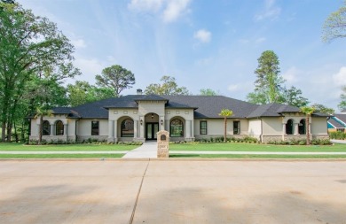 Immaculate 4-bedroom, 4 bath home in highly desirable Eagles on Eagles Bluff Golf Course in Texas - for sale on GolfHomes.com, golf home, golf lot