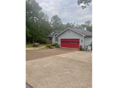 Are you looking for a charming one-level home with that perfect on Mountain Ranch Golf Club in Arkansas - for sale on GolfHomes.com, golf home, golf lot