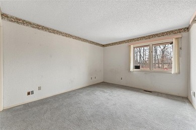 Welcome to this single level, well-maintained Bella Vista home on Branchwood Golf Course in Arkansas - for sale on GolfHomes.com, golf home, golf lot