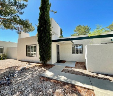 Come check out this very cute, furnished 3 bedroom 2 bathroom on Cerbat Cliffs Golf Course in Arizona - for sale on GolfHomes.com, golf home, golf lot