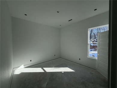 Kitchen has 2cm quartz & marble backsplash, along with stainless on Bella Vista - Metfield Golf Complex and Country Club in Arkansas - for sale on GolfHomes.com, golf home, golf lot