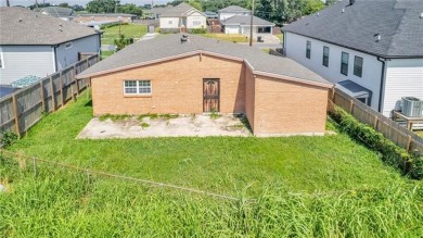 This large home is waiting for you to make it your own with your on Joseph M. Bartholomew Municipal Golf Course in Louisiana - for sale on GolfHomes.com, golf home, golf lot