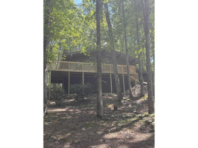 UPDATED: 2 bed 2 bath plus office. New roof, flooring, cabinets on Cortez Golf Course in Arkansas - for sale on GolfHomes.com, golf home, golf lot