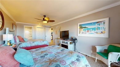 LAKE OF THE OZARKS | TOP-FLOOR CONDOMINIUM Enjoy breathtaking on The Oaks Golf Course in Missouri - for sale on GolfHomes.com, golf home, golf lot