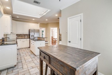 Custom Home in Pecan Plantation. Spacious Living room with wall on Pecan Plantation Country Club in Texas - for sale on GolfHomes.com, golf home, golf lot