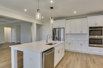 UP TO 20K in closing cost incentives through the use of the on Mount Vintage Plantation and Golf Club  in South Carolina - for sale on GolfHomes.com, golf home, golf lot