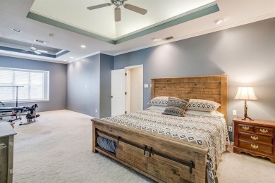 Custom Home in Pecan Plantation. Spacious Living room with wall on Pecan Plantation Country Club in Texas - for sale on GolfHomes.com, golf home, golf lot