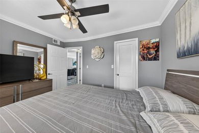 Beautifully renovated 2-bedroom, 2-bath condo located in the on Sunrise Lakes Phase III in Florida - for sale on GolfHomes.com, golf home, golf lot