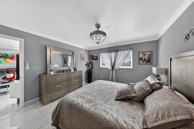 Beautifully renovated 2-bedroom, 2-bath condo located in the on Sunrise Lakes Phase III in Florida - for sale on GolfHomes.com, golf home, golf lot