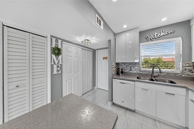 Beautifully renovated 2-bed, 2-bath condo located in the on Sunrise Lakes Phase III in Florida - for sale on GolfHomes.com, golf home, golf lot