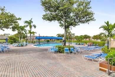 Beautifully renovated 2-bed, 2-bath condo located in the on Sunrise Lakes Phase III in Florida - for sale on GolfHomes.com, golf home, golf lot