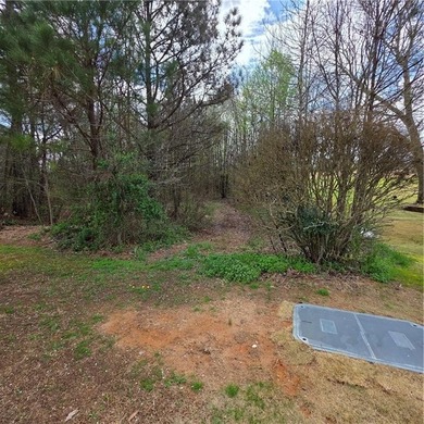 LOOK NO FURTHER... HERE IS A VACANT LOT IN THE SOUGHT AFTER OAK on Oak Mountain Championship Golf Club in Georgia - for sale on GolfHomes.com, golf home, golf lot