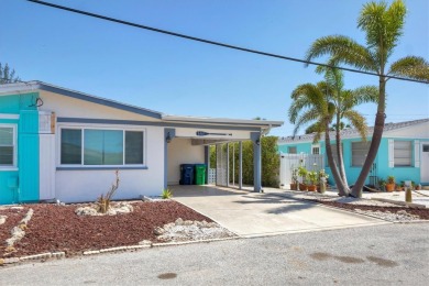 Under contract-accepting backup offers. LOWEST PRICED SFR on Key Royale Club in Florida - for sale on GolfHomes.com, golf home, golf lot