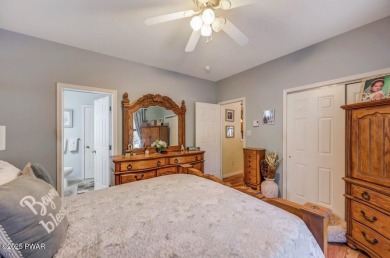 Beautifully Maintained Home on a Level Lot in The Hideout!This on The Hideout Golf in Pennsylvania - for sale on GolfHomes.com, golf home, golf lot