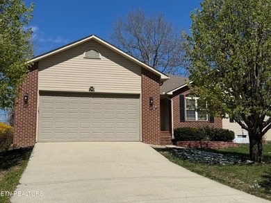 Welcome Home to this Beautifully updated 2 bdr , 2 bath home on Lake Tansi Village Country Club in Tennessee - for sale on GolfHomes.com, golf home, golf lot