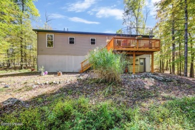 Beautifully Maintained Home on a Level Lot in The Hideout!This on The Hideout Golf in Pennsylvania - for sale on GolfHomes.com, golf home, golf lot