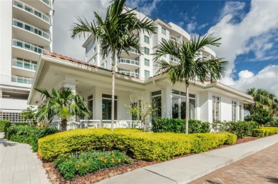 GREAT BUYER INCENTIVE! Seller to pay 12 months of HOA dues with on The Renaisssance Vinoy Golf Club in Florida - for sale on GolfHomes.com, golf home, golf lot