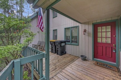 This spacious 4 bedroom, 3 bath home is located in the highly on Lake Naomi Timber Trails Golf Club in Pennsylvania - for sale on GolfHomes.com, golf home, golf lot