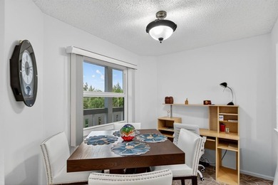 Beautiful Water View 2/2*IMPACT WINDOWS*, Updated Washer & Dryer on Wynmoor Golf Course in Florida - for sale on GolfHomes.com, golf home, golf lot