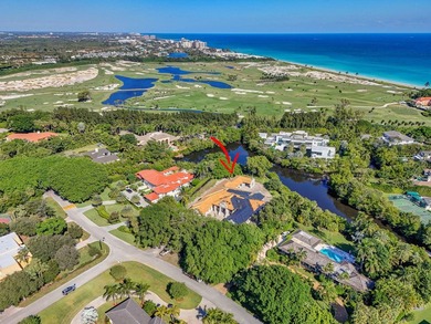 Live in South Florida's exclusive and prestigious golf gated on Seminole Golf Club in Florida - for sale on GolfHomes.com, golf home, golf lot