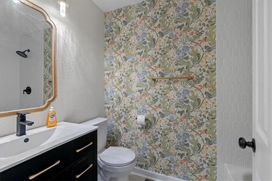 This home is in the community of Linn Valley Lakes. A wonderful on Linn Valley Lakes - Deer Trace Golf Course in Kansas - for sale on GolfHomes.com, golf home, golf lot