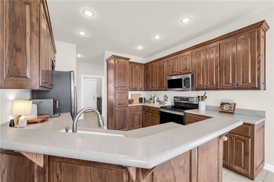 Welcome to this newly refreshed 4-bed, 2-bath home in the on Bella Vista - Metfield Golf Complex and Country Club in Arkansas - for sale on GolfHomes.com, golf home, golf lot