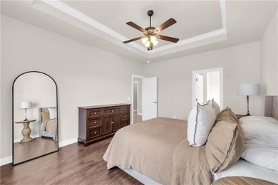 Welcome to this newly refreshed 4-bed, 2-bath home in the on Bella Vista - Metfield Golf Complex and Country Club in Arkansas - for sale on GolfHomes.com, golf home, golf lot