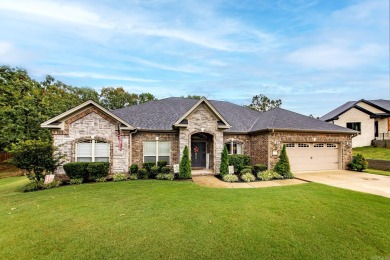 Stunning 4-Bedroom Home on a Gorgeous Cul-de-Sac Lot! Welcome to on Greystone Country Club in Arkansas - for sale on GolfHomes.com, golf home, golf lot