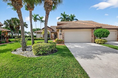 Charming 3 bedroom 2 bath villa on a quiet cul-de-sac. Stunning on  in Florida - for sale on GolfHomes.com, golf home, golf lot