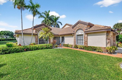 Charming 3 bedroom 2 bath villa on a quiet cul-de-sac. Stunning on  in Florida - for sale on GolfHomes.com, golf home, golf lot
