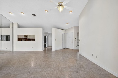 Charming 3 bedroom 2 bath villa on a quiet cul-de-sac. Stunning on  in Florida - for sale on GolfHomes.com, golf home, golf lot