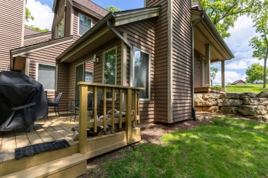Bright and inviting end-unit Walnut Hill Golf Villa licensed for on Eagle Ridge Inn and Resort in Illinois - for sale on GolfHomes.com, golf home, golf lot
