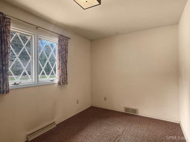 Enjoy the benefits of one-level living in this 3 bedroom, 2 bath on Pine Grove Country Club in Michigan - for sale on GolfHomes.com, golf home, golf lot