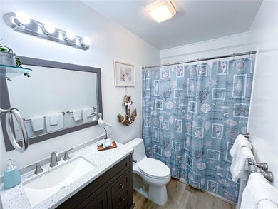 Welcome home! This is a move-in-ready, single-level home in the on Mililani Golf Club in Hawaii - for sale on GolfHomes.com, golf home, golf lot