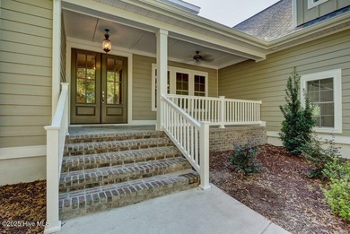 This beautiful 3BR/3.5BA custom built home by Greenwatch on Lockwood Folly Country Club in North Carolina - for sale on GolfHomes.com, golf home, golf lot