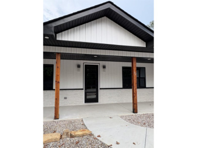 Stunning New Construction in Hot Springs Village!  Welcome to on DeSoto Golf Course in Arkansas - for sale on GolfHomes.com, golf home, golf lot