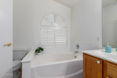 Prime golf course location! This 4 bed/2 bath home features an on Arrowhead Country Club in Arizona - for sale on GolfHomes.com, golf home, golf lot