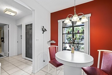 Well Kept, updated 1st floor 2 bdrm 2 bath condo in 55+ gated on Boca Delray Golf and Country Club in Florida - for sale on GolfHomes.com, golf home, golf lot