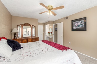 Welcome to this move-in ready 2 bedroom, 2 bath Gemini home on Sun City Country Club in Arizona - for sale on GolfHomes.com, golf home, golf lot