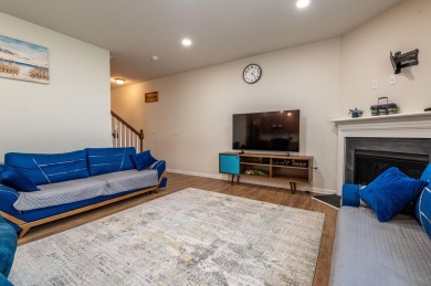 Welcome to this beautifully maintained 4-bed, 2.5-bath Colonial on Willow Brook Golf Club in Pennsylvania - for sale on GolfHomes.com, golf home, golf lot